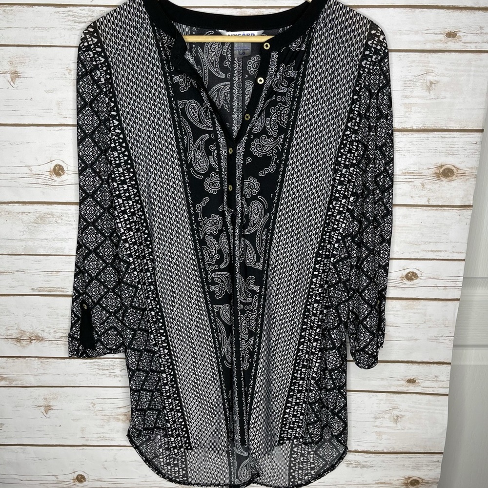 Nygard Black & White button down blouse Large